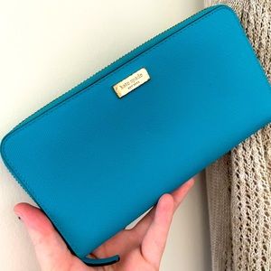 Kate spade Lacey wallet!
